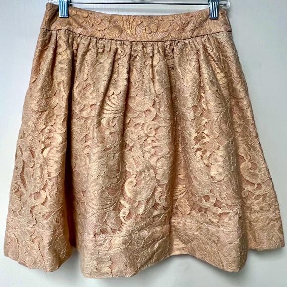 Banana Republic Peach/ Rose Gold Lace Skirt - Picture 1 of 3